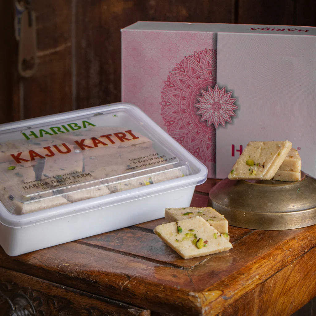 Kaju Katli Without Warakh & Mawa - Image 4